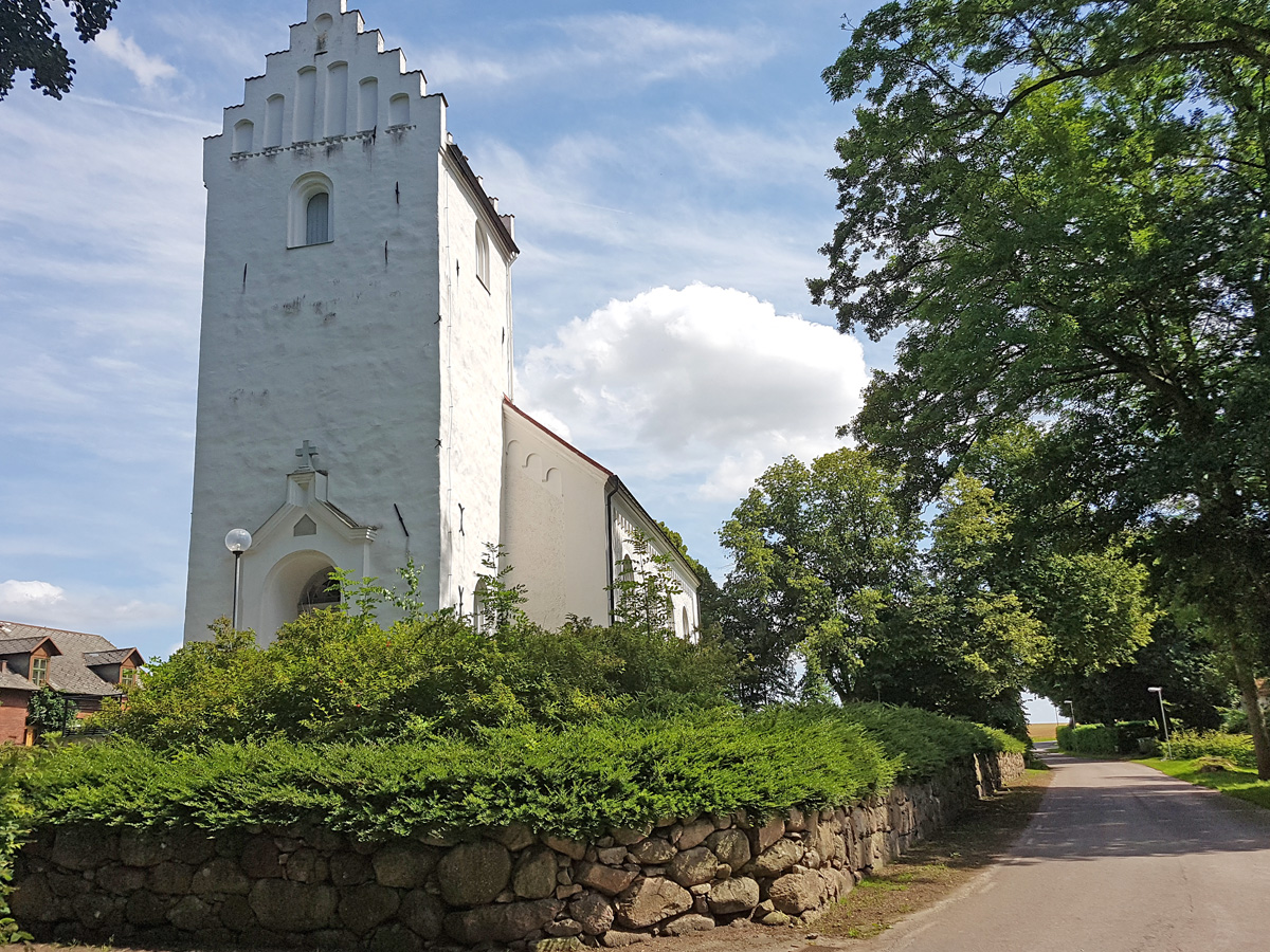 Västra Hoby kyrka