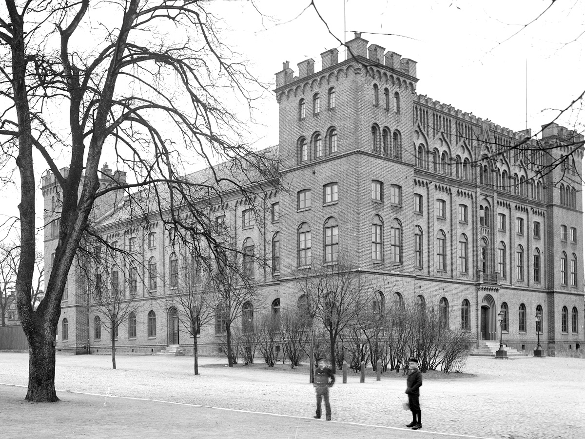 The Academic Society’s building in Lund it looked like 1851-1909